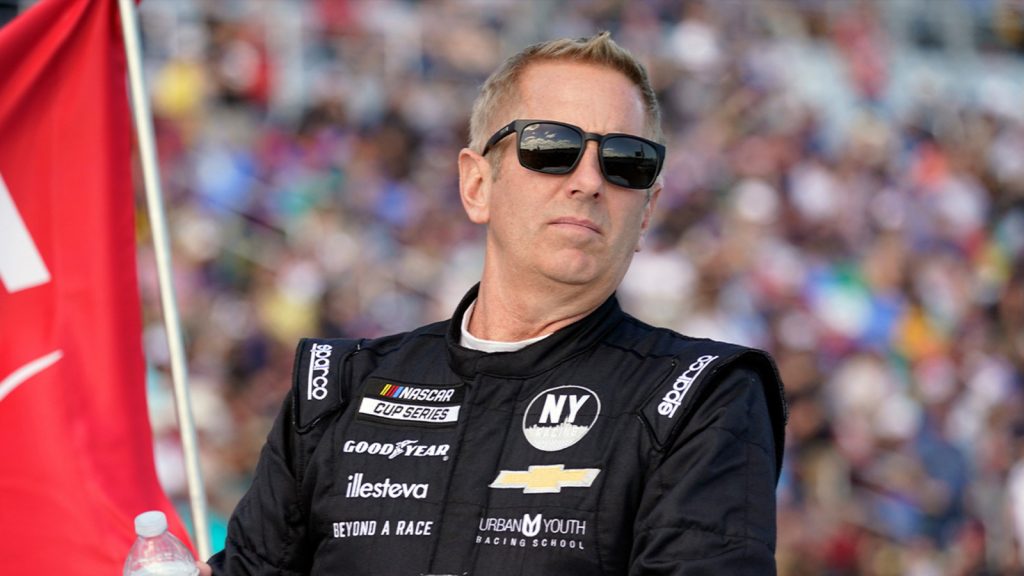 Investigators allege 'friends' conspired to steal from former NASCAR driver Greg Biffle after deadly plane crash