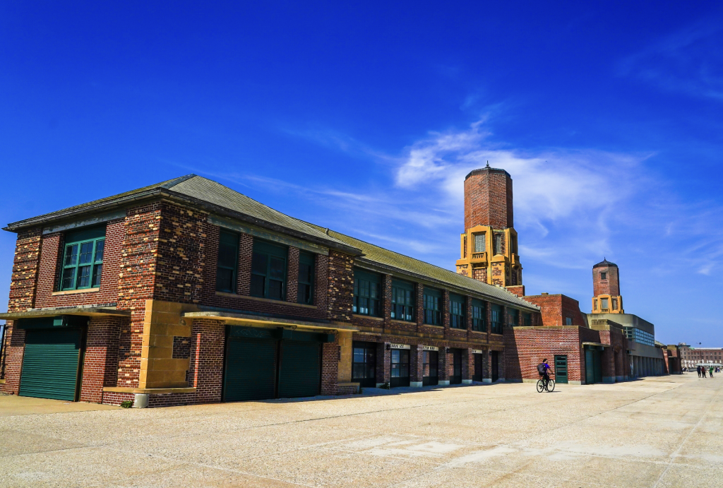 Jacob Riis Bathhouse to Reopen After $88 Million Renovation: Here Are the Details