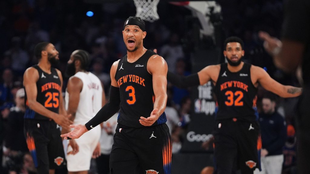 NBA Playoffs: Knicks take commanding 2-0 series lead with win over Cavs in Game 2