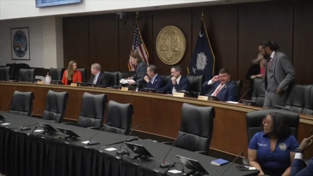 What to know about state Supreme Court Virginia redistricting ruling and more changes ahead of midterm elections 2026