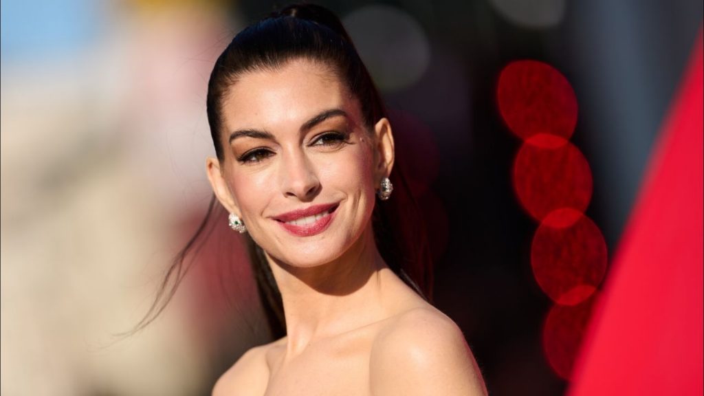 Anne Hathaway pregnant with 3rd child, reveals news in Instagram video Anne Hathaway pregnant with 3rd child, reveals news in Instagram video