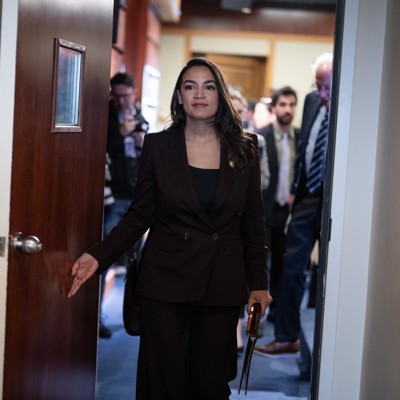 DSA debates how to debate AOC presidential endorsement DSA debates how to debate AOC presidential endorsement