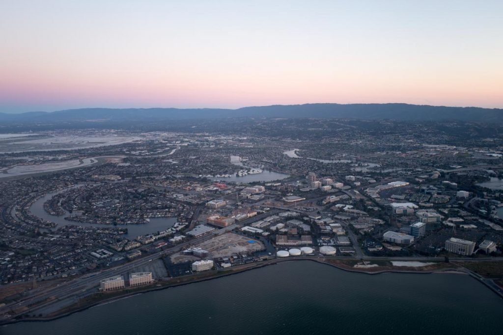 Silicon valley titans need to be more involved in politics